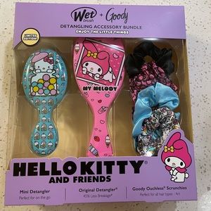 Hello Kitty Hair Hair Brush Set - New In Box